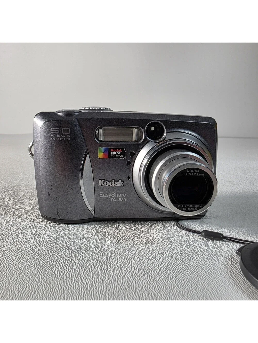 Kodak EasyShare DX4530 5.0MP Digital Point & Shoot Camera 3x Optical